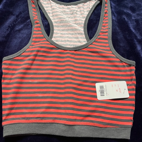 Hot pants with matching sports bra - Picture 3 of 7